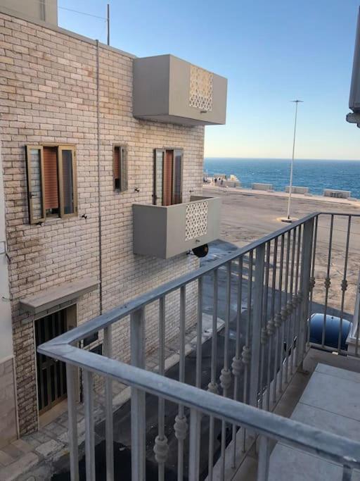 La Casa Di Gio Con Terrazzino Panoramico Appartement Polignano a Mare Buitenkant foto